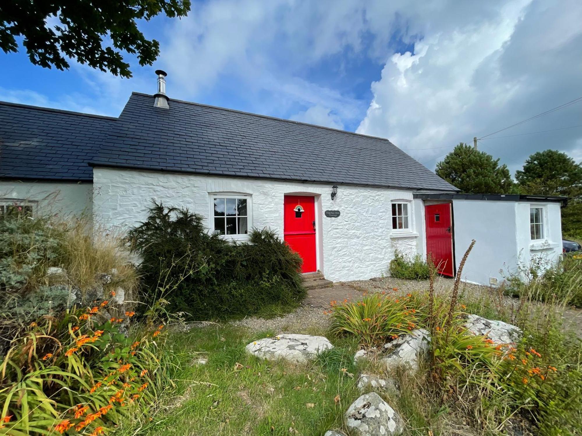 The Dairy @ Trefechan Wen Goodwick Zewnętrze zdjęcie